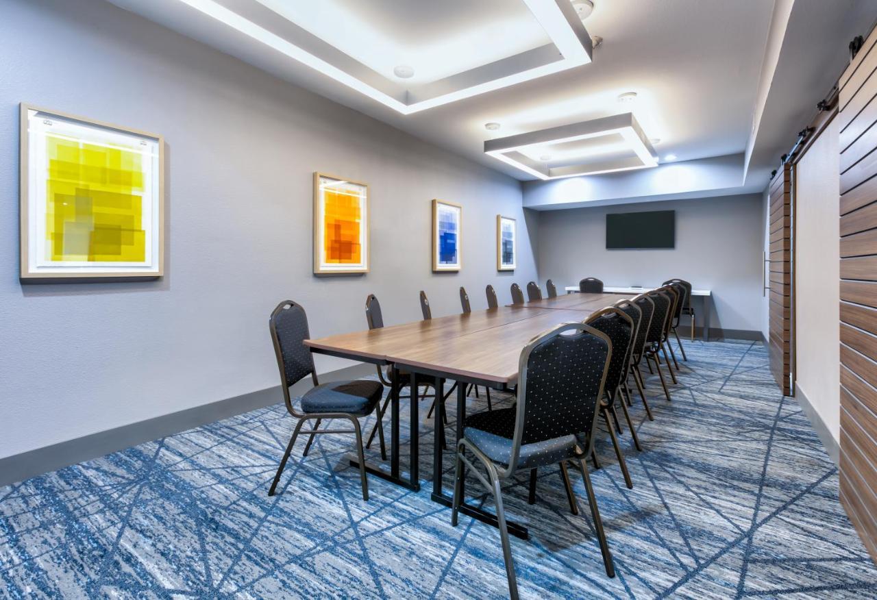 Holiday Inn Express & Suites - Dallas Park Central Northeast By Ihg Exteriér fotografie